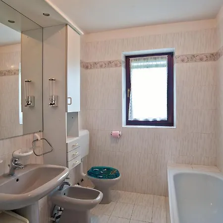 3 Bedroom Lovely In Barban *